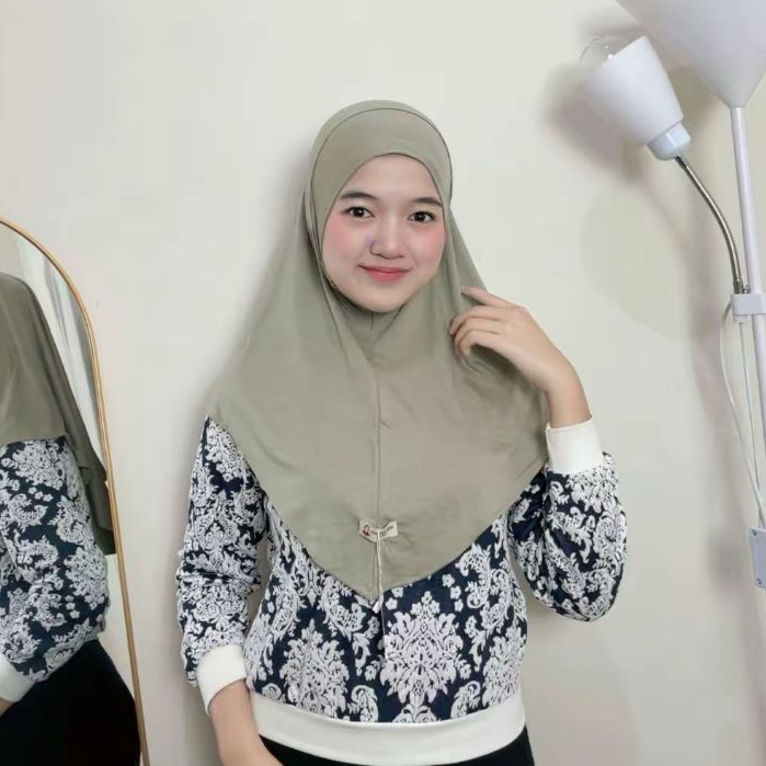 Hanania Hijab - Bergo Instan Padel Size L Karet Dagu Softpad Rayon Airflow Cooltech