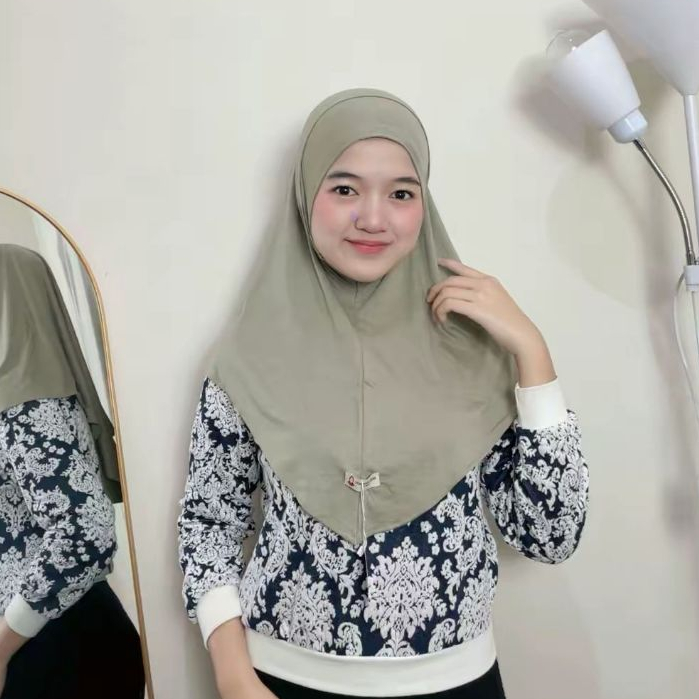 Hanania Hijab - Bergo Instan Padel Size M Karet Dagu Softpad Rayon Airflow Cooltech