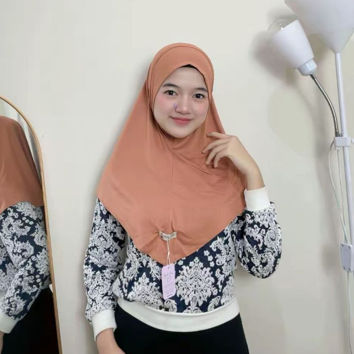 Hanania Hijab - Bergo Instan Padel Size M Karet Dagu Softpad Rayon Airflow Cooltech