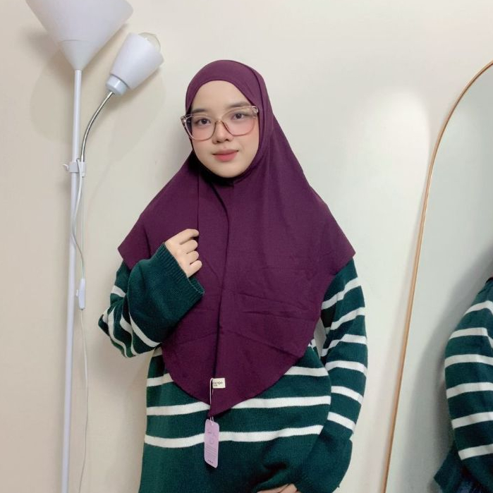 Hanania Hijab - Bergo Instan Padel Size M Karet Dagu Softpad Rayon Airflow Cooltech