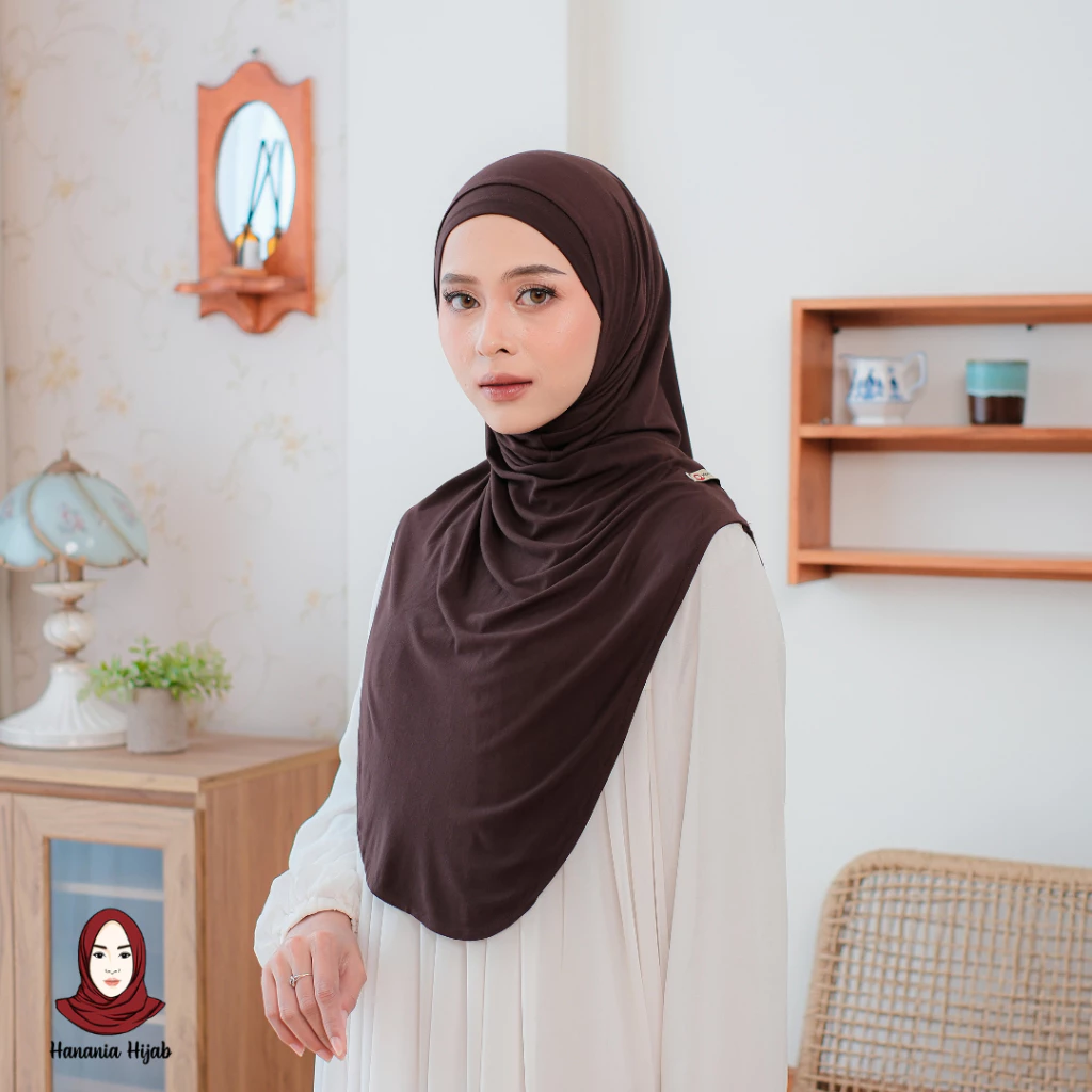 Hanania Hijab Lavia Hijab Instan Bergo Meleyot Plus Inner 2In1 Size L Kaos Rayon Cooltech